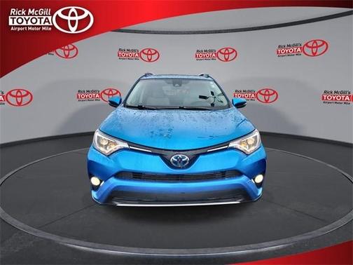 2017 Toyota RAV4 Hybrid XLE