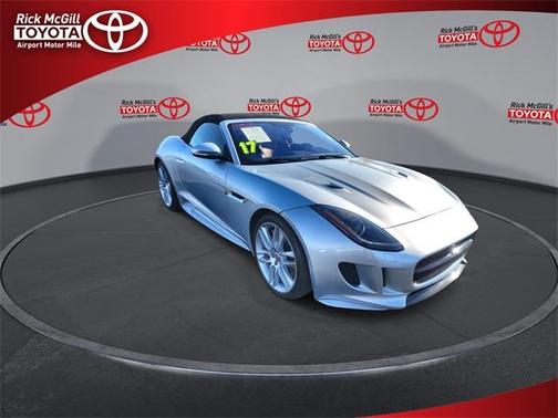 2017 Jaguar F-TYPE R