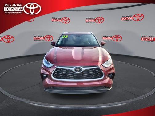 Ruby Flare Pearl 2023 Toyota Highlander XLE