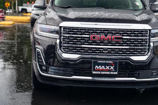 2020 GMC Acadia Denali