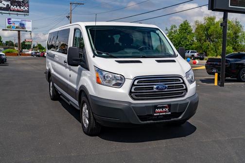 Oxford White 2017 Ford Transit-350 XLT