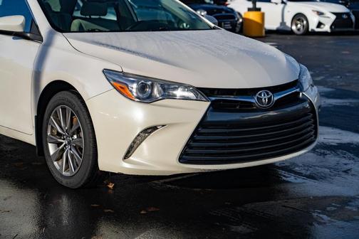 2017 Toyota Camry XLE