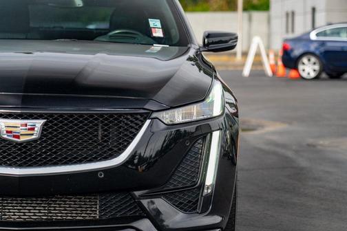 2022 Cadillac CT5 Sport