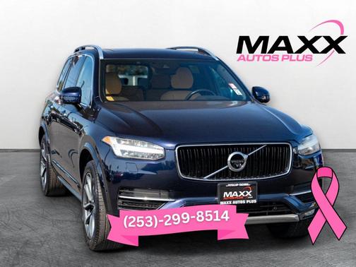 2017 Volvo XC90 T6 Momentum