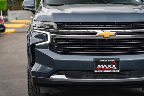 Shadow Gray Metallic 2021 Chevrolet Suburban LT