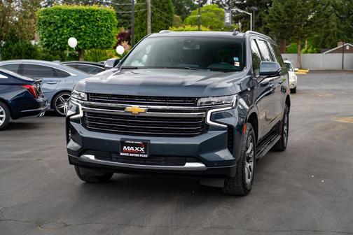 Shadow Gray Metallic 2021 Chevrolet Suburban LT