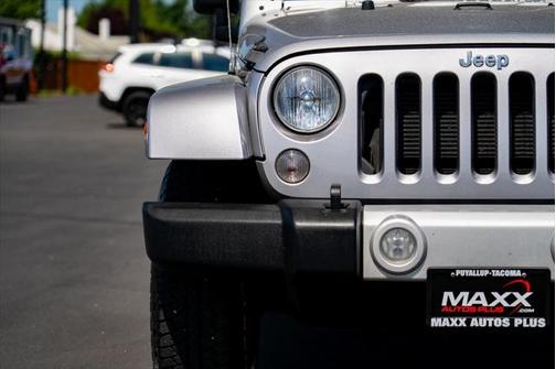 2014 Jeep Wrangler Sahara