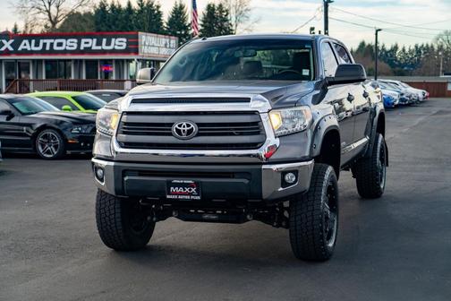 2014 Toyota Tundra SR5