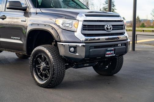 2014 Toyota Tundra SR5