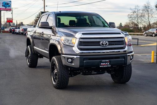 2014 Toyota Tundra SR5