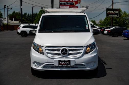 2019 Mercedes-Benz Metris Base