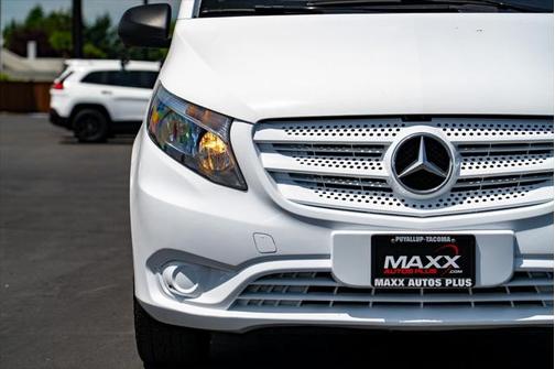 2019 Mercedes-Benz Metris Base