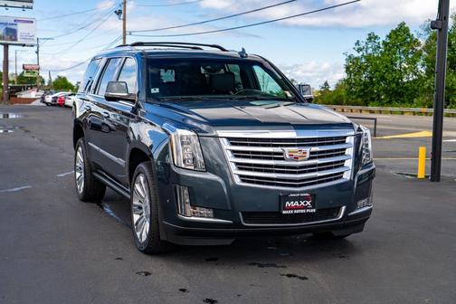 Shadow Metallic 2019 Cadillac Escalade Platinum