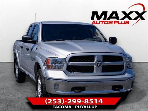 2017 RAM 1500 SLT