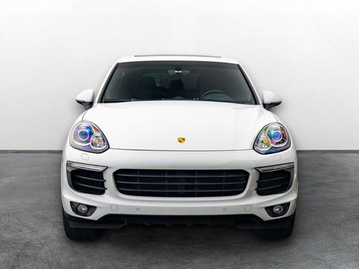 2017 Porsche Cayenne Cayenne S E-Hybrid Platinum Edition