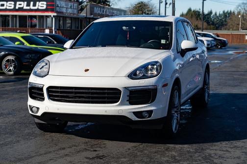 2017 Porsche Cayenne Cayenne S E-Hybrid Platinum Edition
