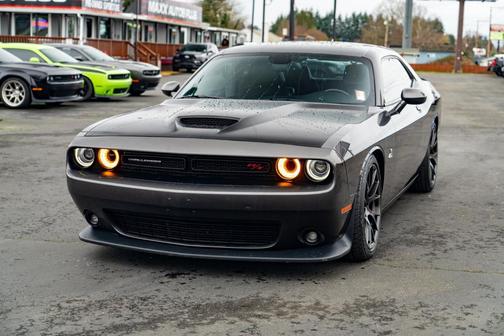 2016 Dodge Challenger R/T Scat Pack