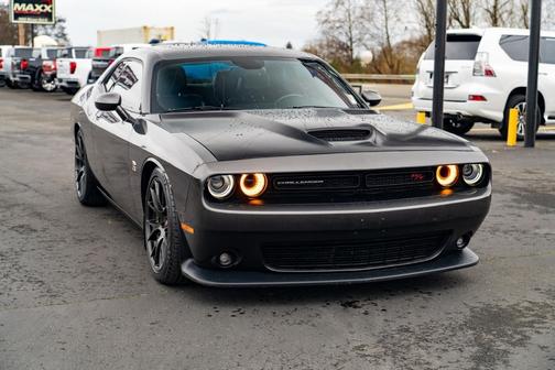 2016 Dodge Challenger R/T Scat Pack
