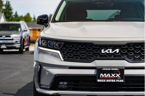 2022 Kia Sorento SX