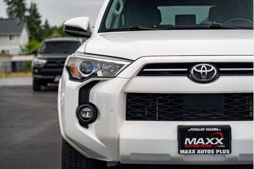 2022 Toyota 4Runner SR5
