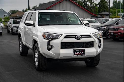 2022 Toyota 4Runner SR5