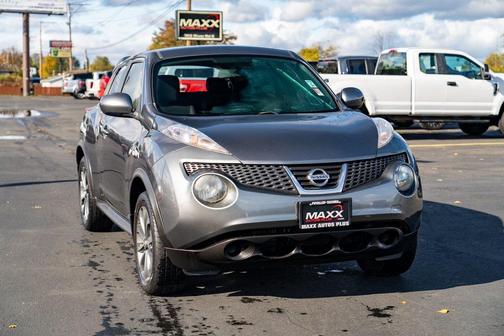 2011 Nissan Juke S