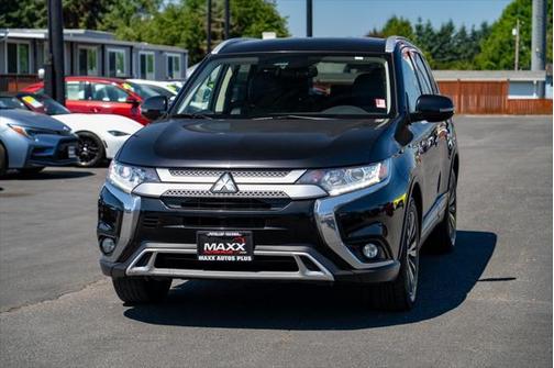 2020 Mitsubishi Outlander ES