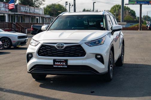 2020 Toyota Highlander XLE