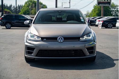2017 Volkswagen Golf R 2.0T DSG