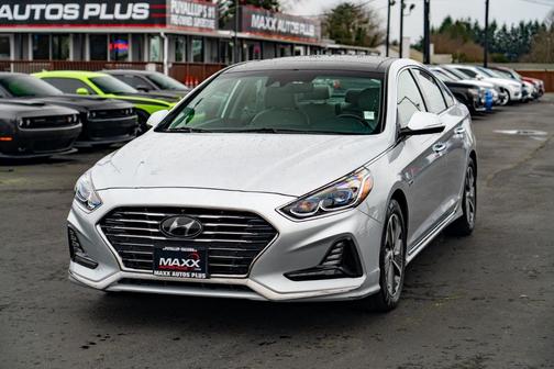 2018 Hyundai SONATA Hybrid Limited