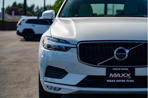 2021 Volvo XC60 T5 Momentum