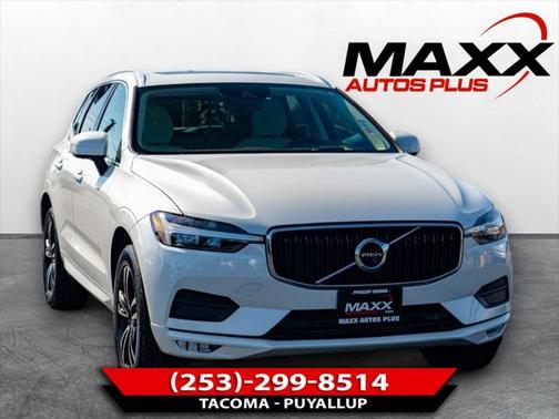 2021 Volvo XC60 T5 Momentum
