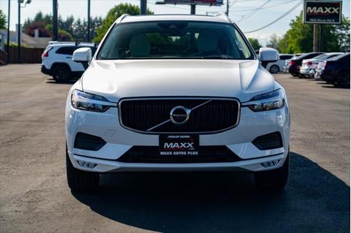 2021 Volvo XC60 T5 Momentum