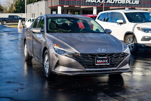2021 Hyundai ELANTRA SE