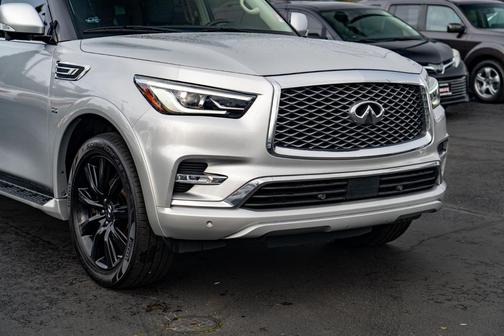 2018 INFINITI QX80 Base
