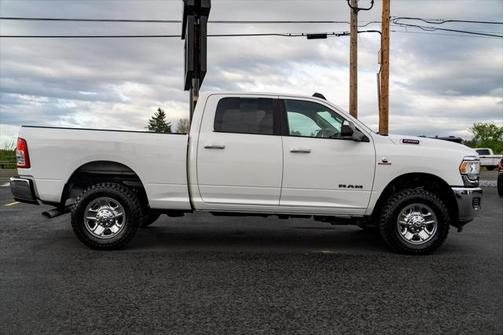 2019 RAM 2500 Big Horn Crew Cab 4x4 6'4' Box