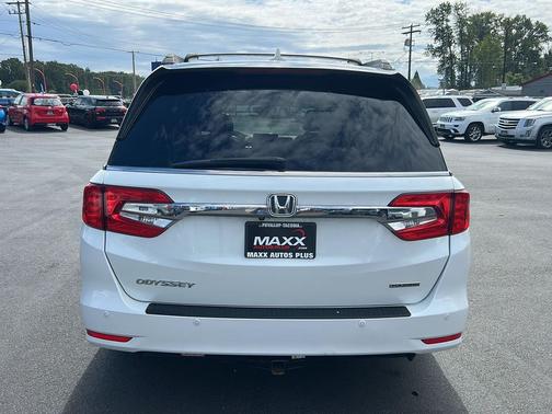 Platinum White Pearl 2020 Honda Odyssey Touring