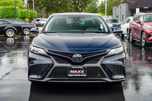 Galactic Aqua Mica 2021 Toyota Camry SE