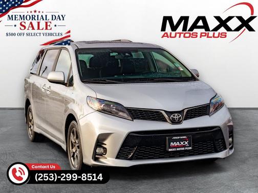 Celestial Silver Metallic 2020 Toyota Sienna SE