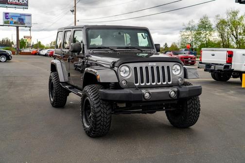Granite Crystal Metallic 2018 Jeep Wrangler JK Unlimited Sahara