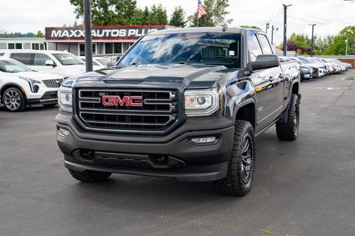 Dark Slate Metallic 2017 GMC Sierra 1500 SLE
