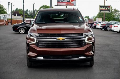 2022 Chevrolet Suburban LT