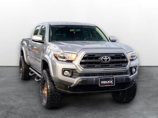 2016 Toyota Tacoma SR5