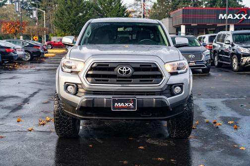 2016 Toyota Tacoma SR5