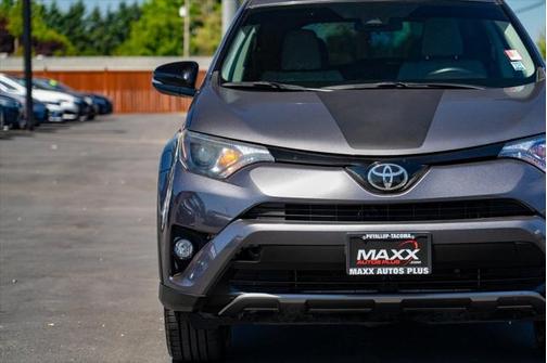 2018 Toyota RAV4 Adventure
