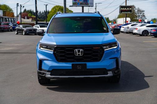 Diffused Sky Blue Pearl 2025 Honda Pilot TrailSport