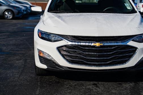 2021 Chevrolet Malibu FWD LT