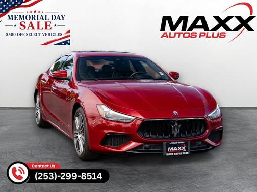 Rosso Energia Pearlescent 2018 Maserati Ghibli S Q4 GranSport