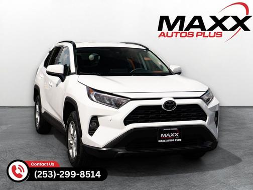 Super White 2020 Toyota RAV4 XLE