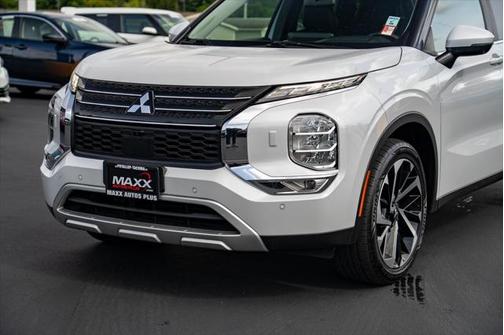 2023 Mitsubishi Outlander SE 2.5 S-AWC
